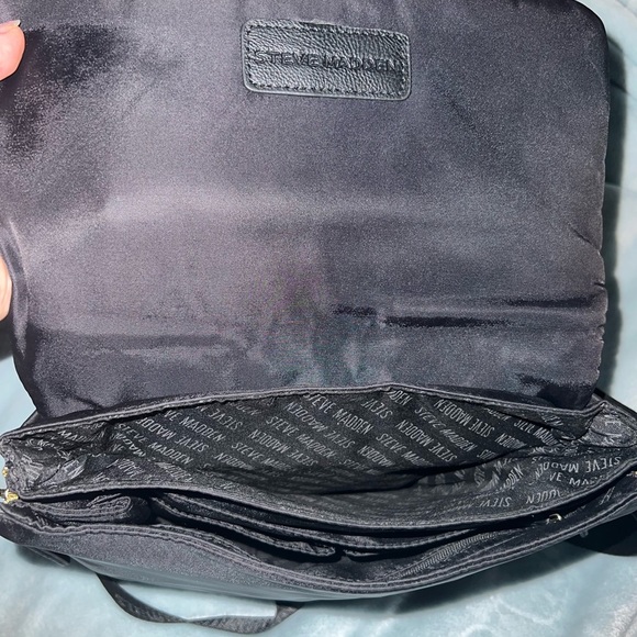 Steve Madden Crossbody - Picture 2 of 6
